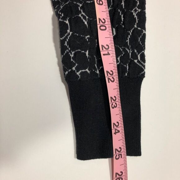 Halogen Black With White Long Sleeve Sweater - Picture 8 of 11